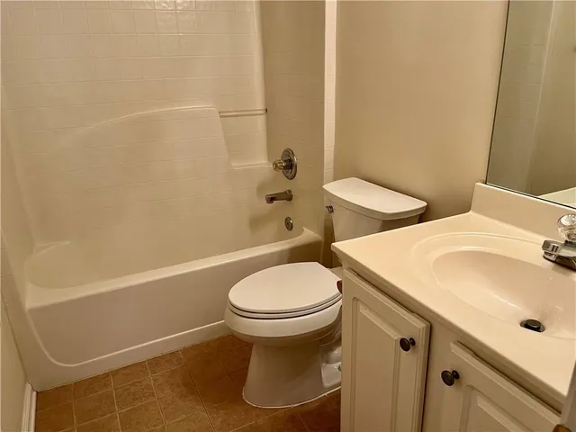 $2,500 | 283 Grand Ashbury Lane, Buford, GA 30518