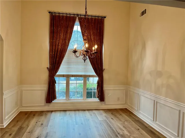 $2,500 | 283 Grand Ashbury Lane, Buford, GA 30518