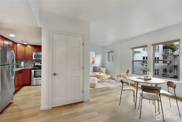 $249,000 | 505 East Denny Way, Unit A304, Seattle, WA 98122