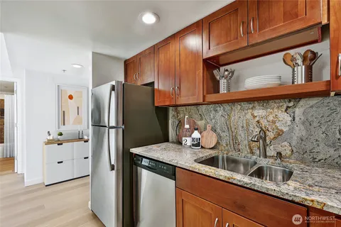 $249,000 | 505 East Denny Way, Unit A304, Seattle, WA 98122
