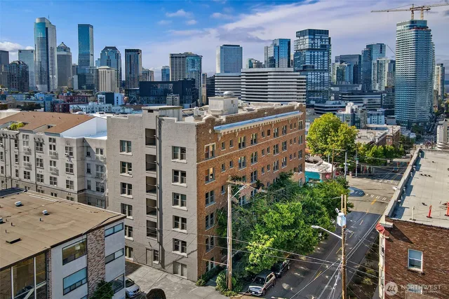 $249,000 | 505 East Denny Way, Unit A304, Seattle, WA 98122