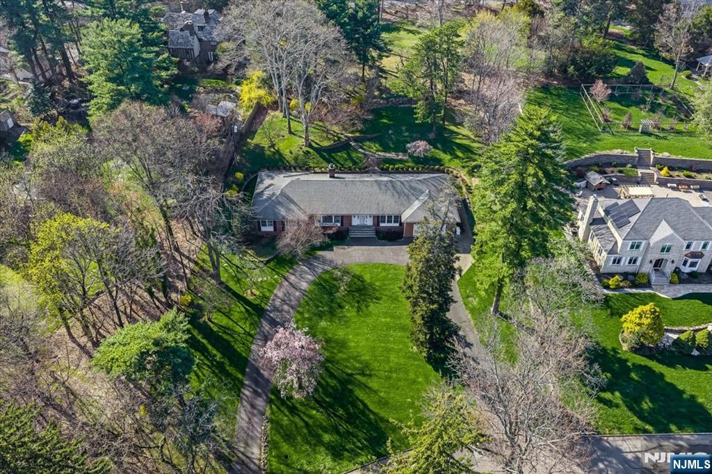 5 Edgehill Road West Orange, NJ 07052 - Photo 2 of 30