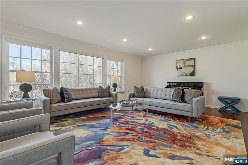 5 Edgehill Road West Orange, NJ 07052 - Photo 6 of 30