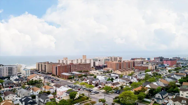 $4,000 | 525 East Beech Street, Unit 1, Long Beach, NY 11561