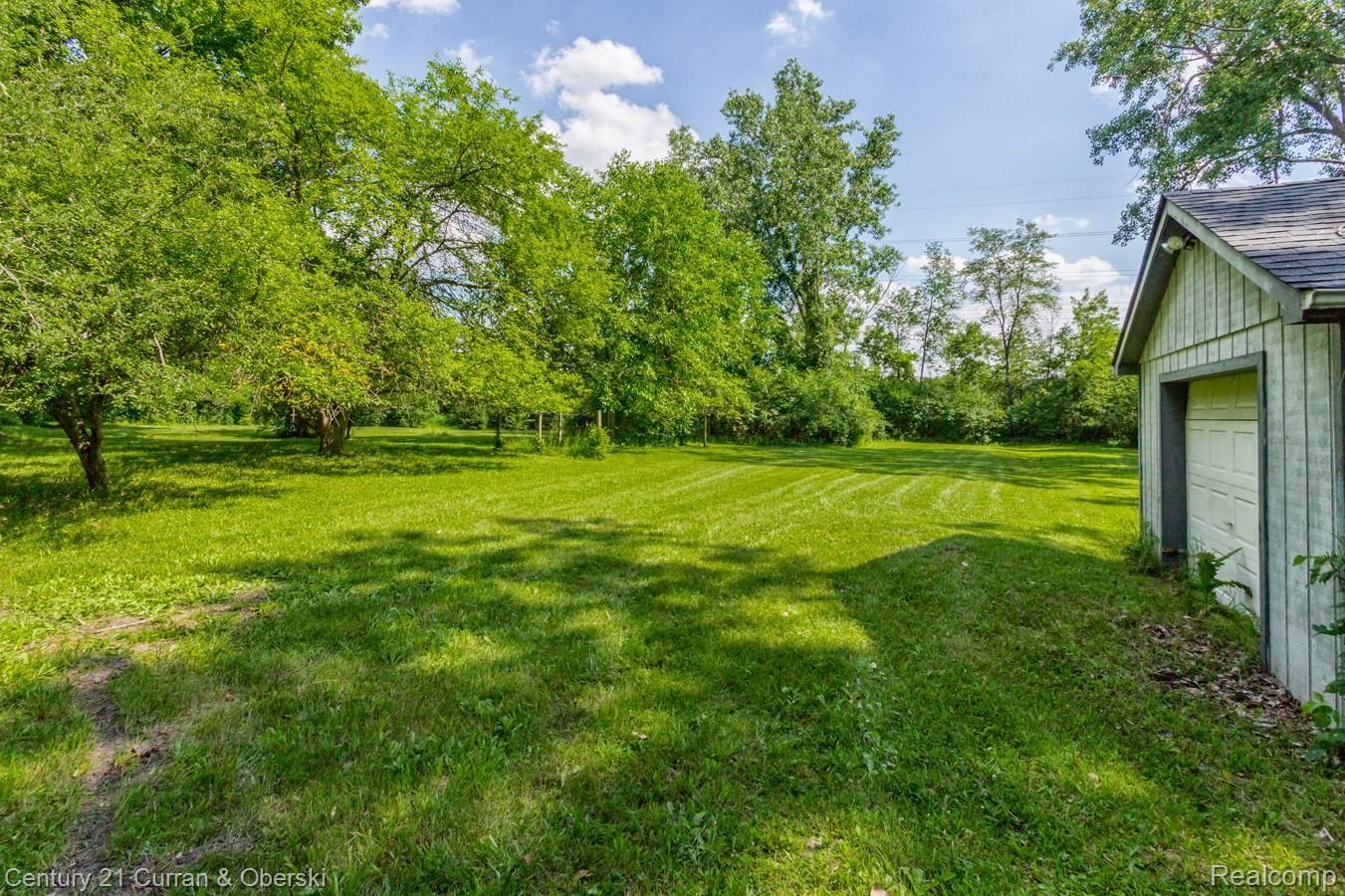 601 North Lotz Road Canton, MI 48187 - Photo 26 of 32 28.jpg