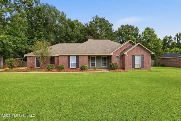 $240,000 | 623 Southern Oaks Drive, Florence, MS 39073