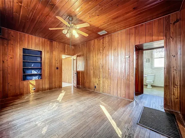 $500,000 | 5759 Lake Street, Mount Dora, FL 32757