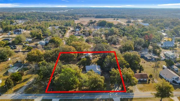 $500,000 | 5759 Lake Street, Mount Dora, FL 32757