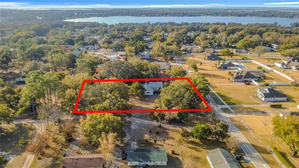 $500,000 | 5759 Lake Street, Mount Dora, FL 32757