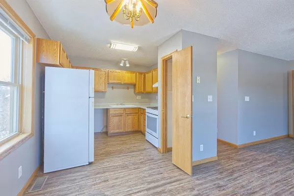 $349,900 | 160 Pacific Avenue East, Dassel, MN 55325