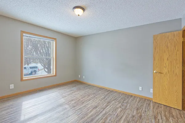 $349,900 | 160 Pacific Avenue East, Dassel, MN 55325