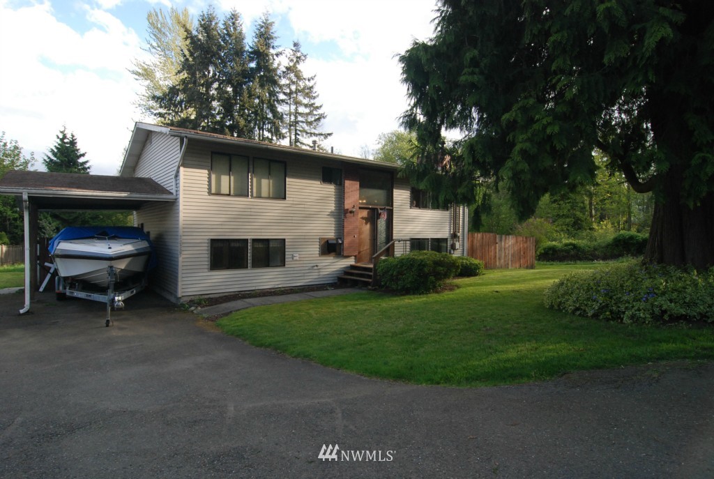 20305 Filbert Drive Bothell, WA 98012 - Photo 4 of 14