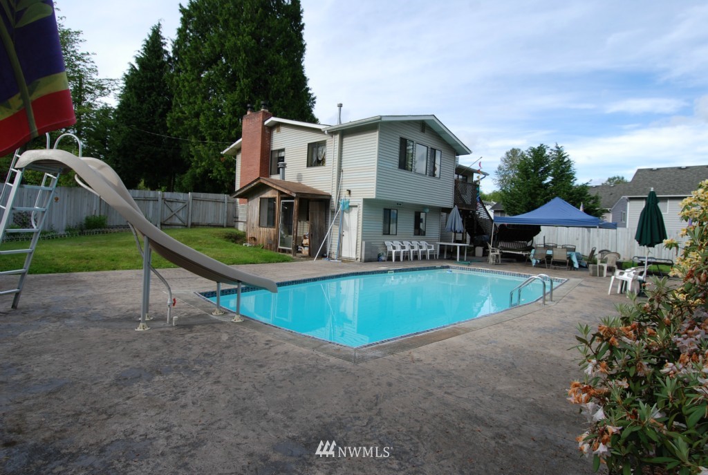 20305 Filbert Drive Bothell, WA 98012 - Photo 5 of 14
