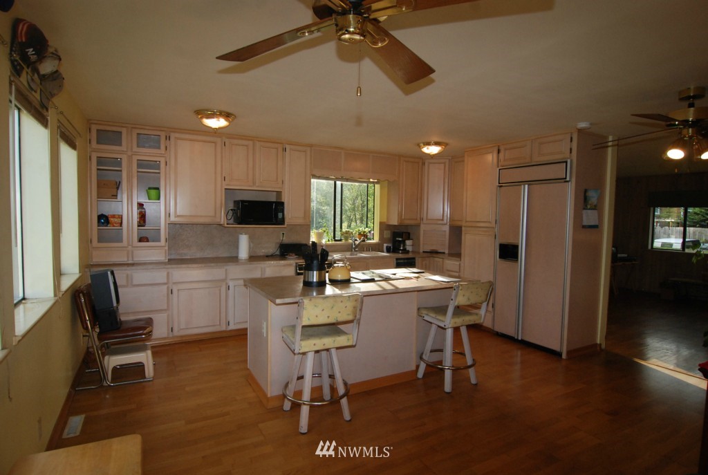 20305 Filbert Drive Bothell, WA 98012 - Photo 8 of 14