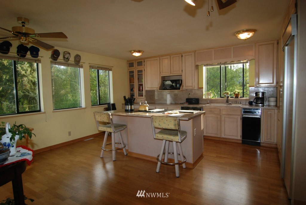 20305 Filbert Drive Bothell, WA 98012 - Photo 10 of 14
