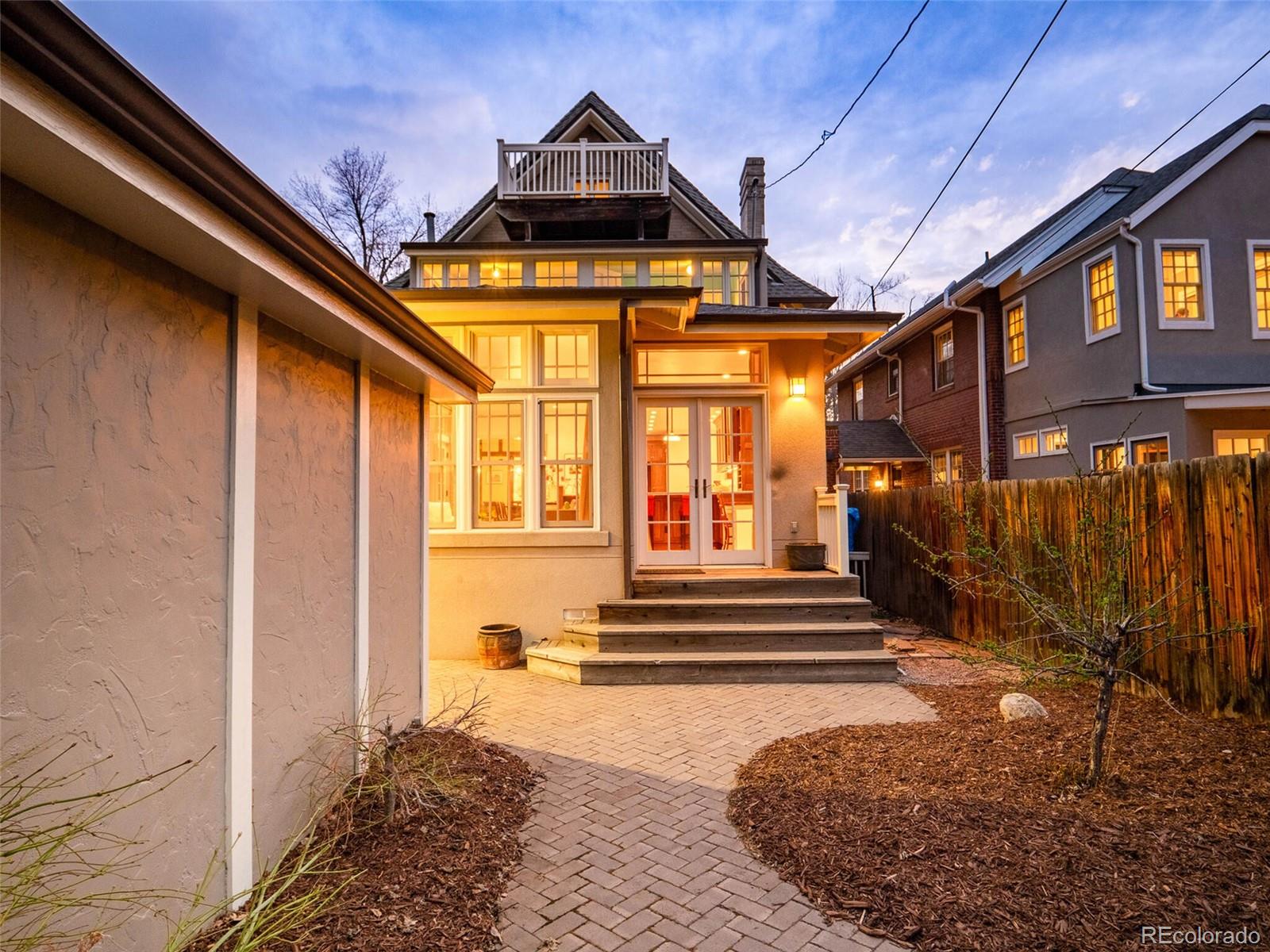 720 Franklin Street Denver, CO 80218 - Photo 35 of 38 a view of a pathway of a building