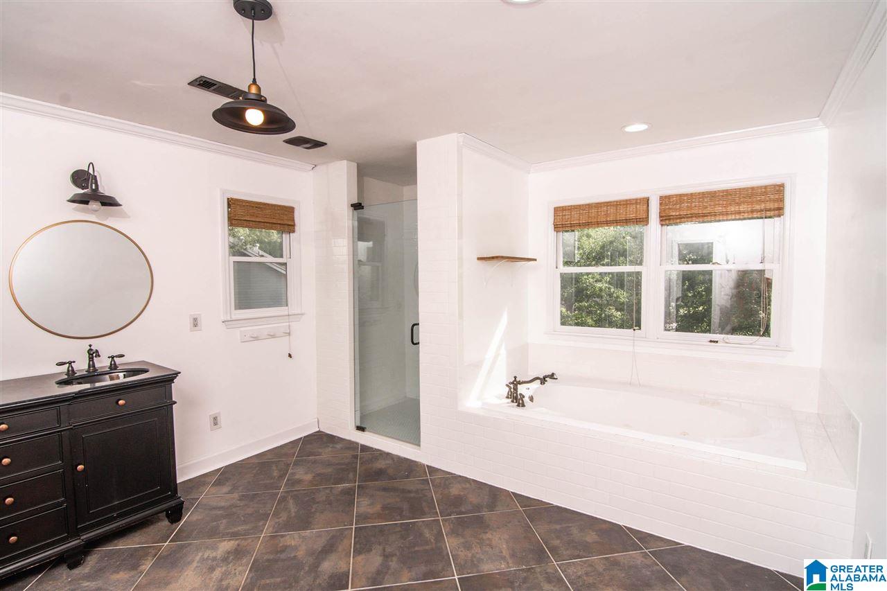 303 Wind Ridge Northeast Jacksonville, AL 36265 - Photo 18 of 29