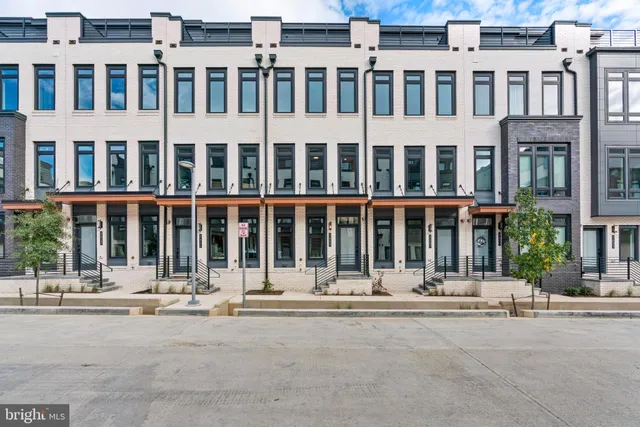 $5,000 | 2609 Platt Court Northwest, Washington, DC 20422