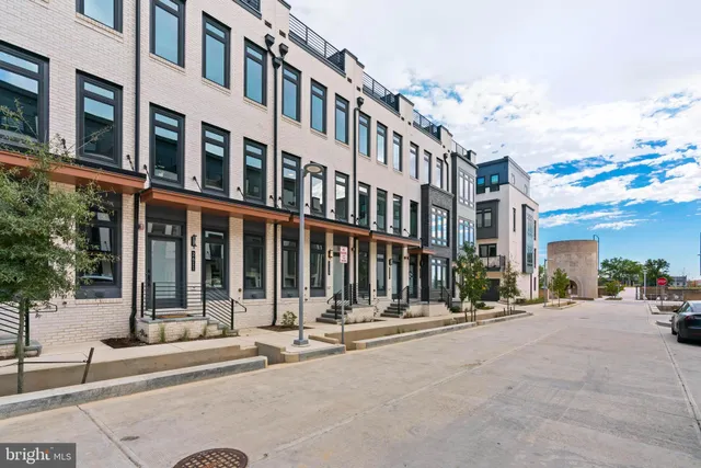 $5,000 | 2609 Platt Court Northwest, Washington, DC 20422