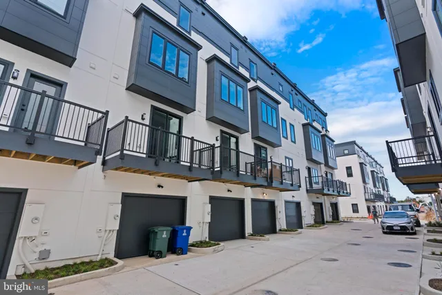 $5,000 | 2609 Platt Court Northwest, Washington, DC 20422