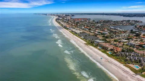 $2,100,000 | 1903 Bayshore Drive, Belleair Beach, FL 33786