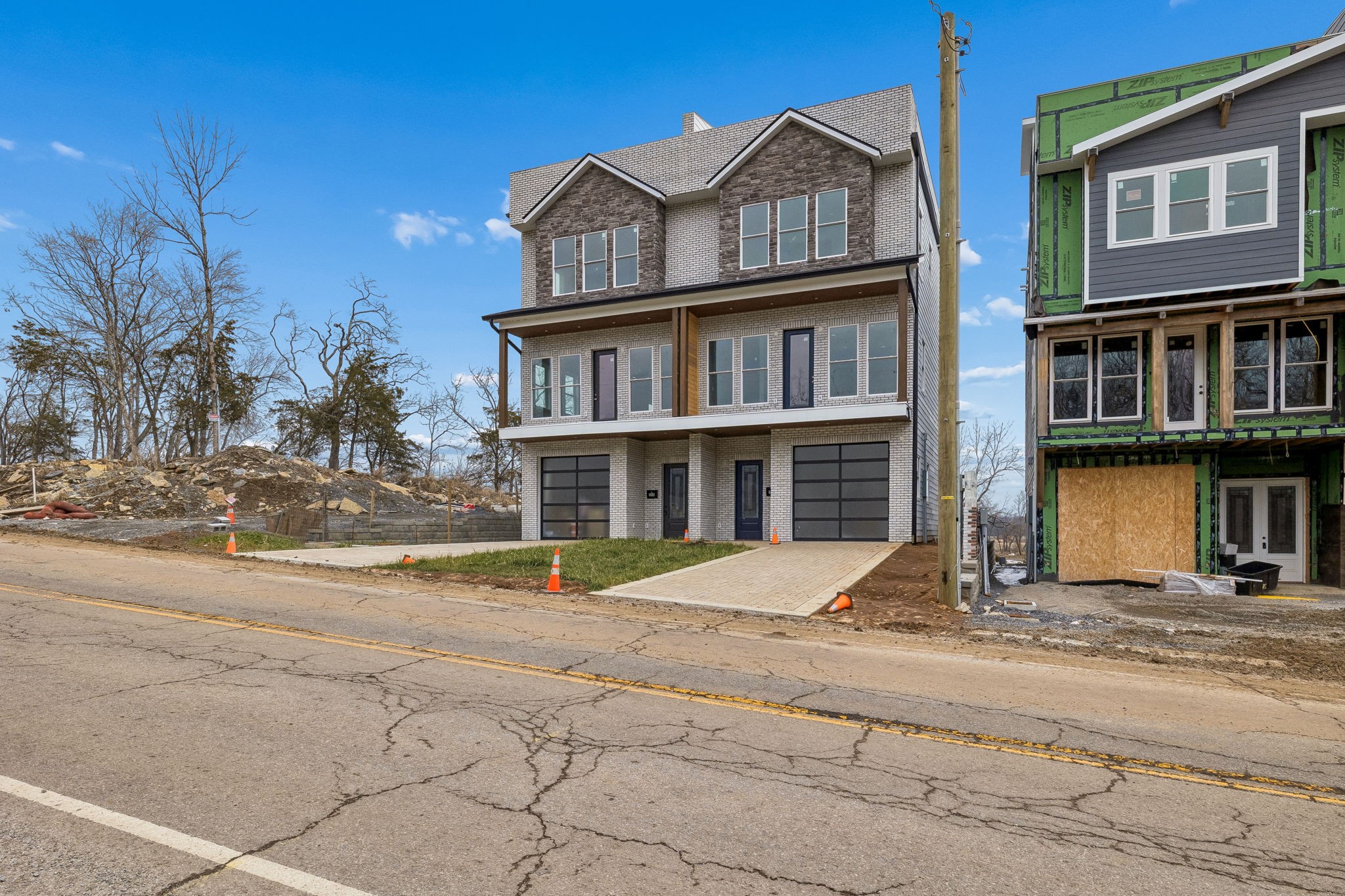 344 Rio Vista Drive Madison, TN 37115 - Photo 11 of 20 a front view of a building