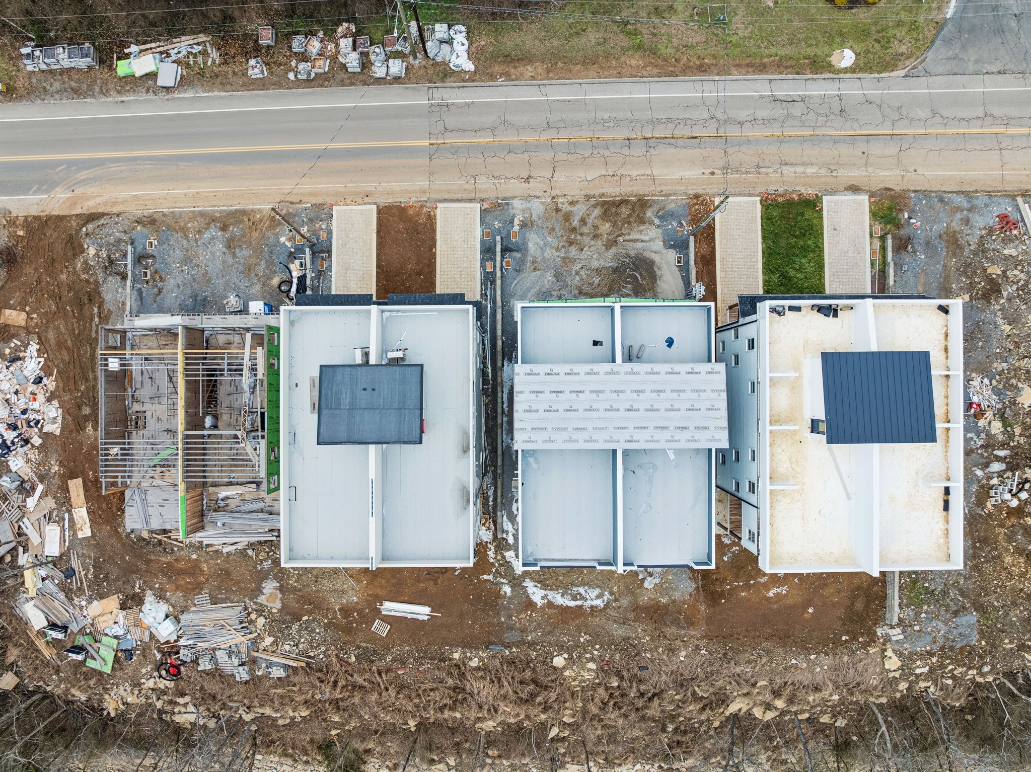 344 Rio Vista Drive Madison, TN 37115 - Photo 7 of 20 a aerial view of a house with a yard and garage