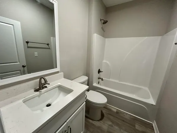 $2,000 | 6737 Sarah Ann Way, Laurel Hill, FL 32567