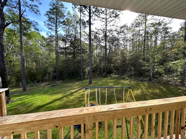 $2,000 | 6737 Sarah Ann Way, Laurel Hill, FL 32567