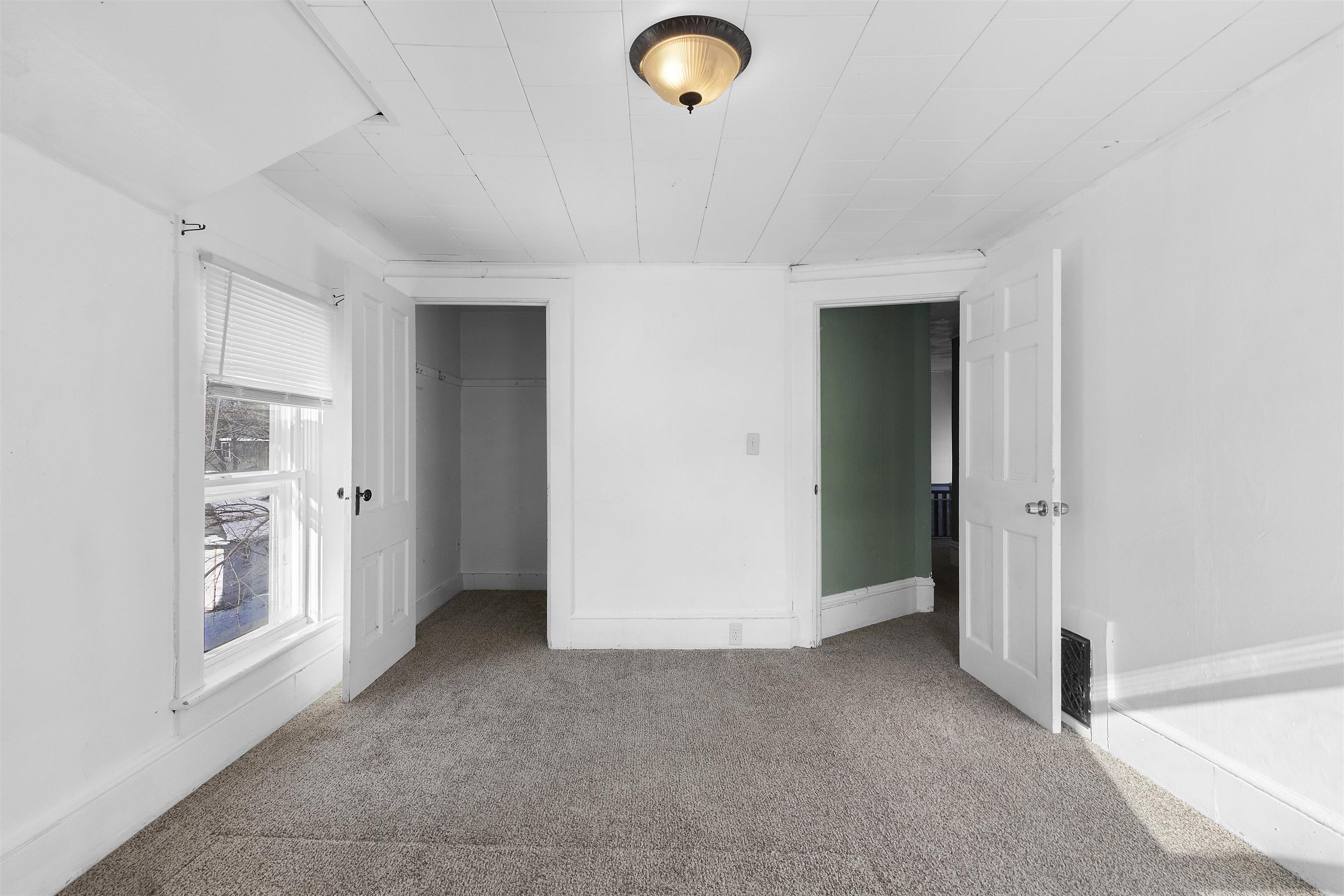 716 Merritt Avenue Oshkosh, WI 54901 - Photo 12 of 20