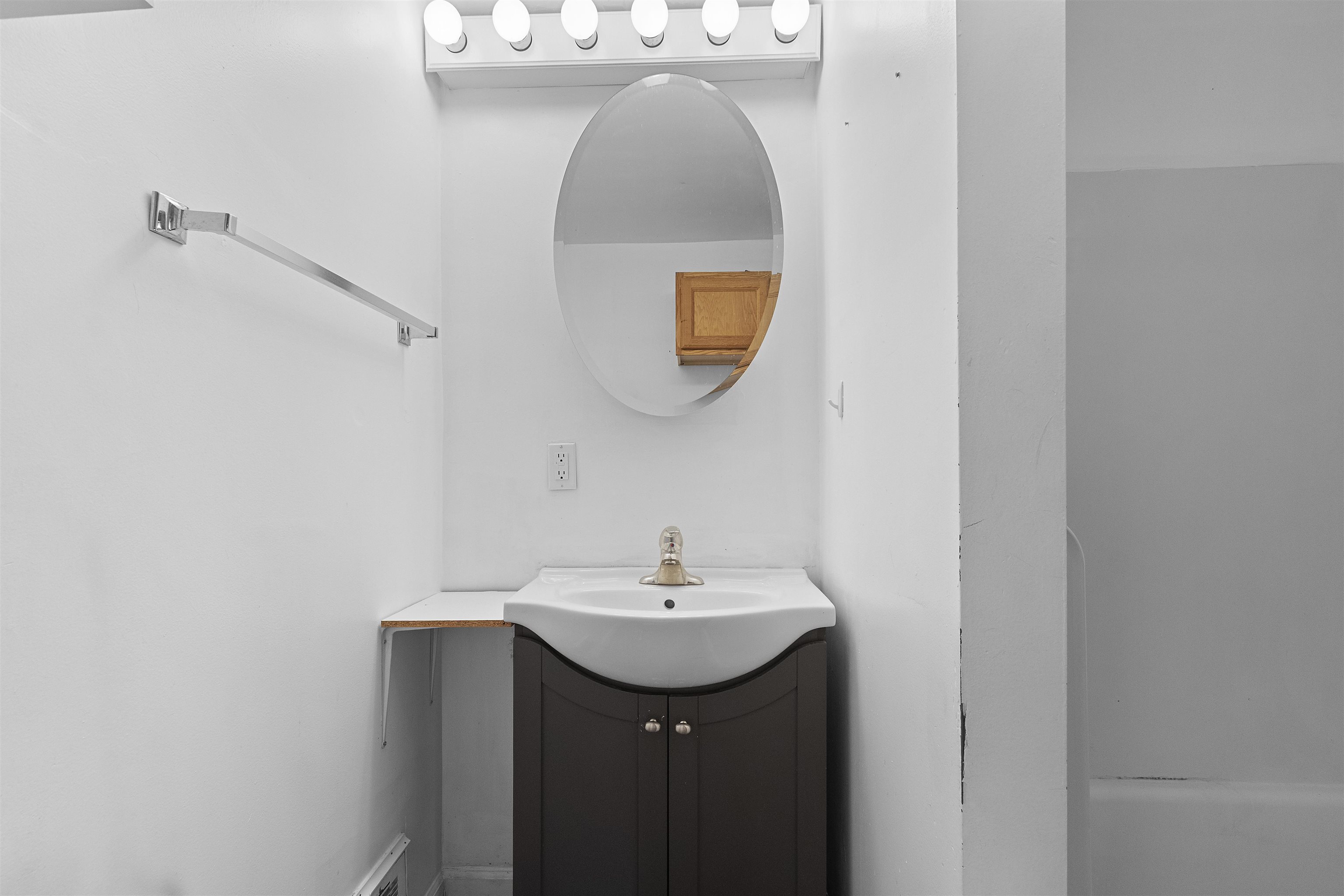 716 Merritt Avenue Oshkosh, WI 54901 - Photo 14 of 20