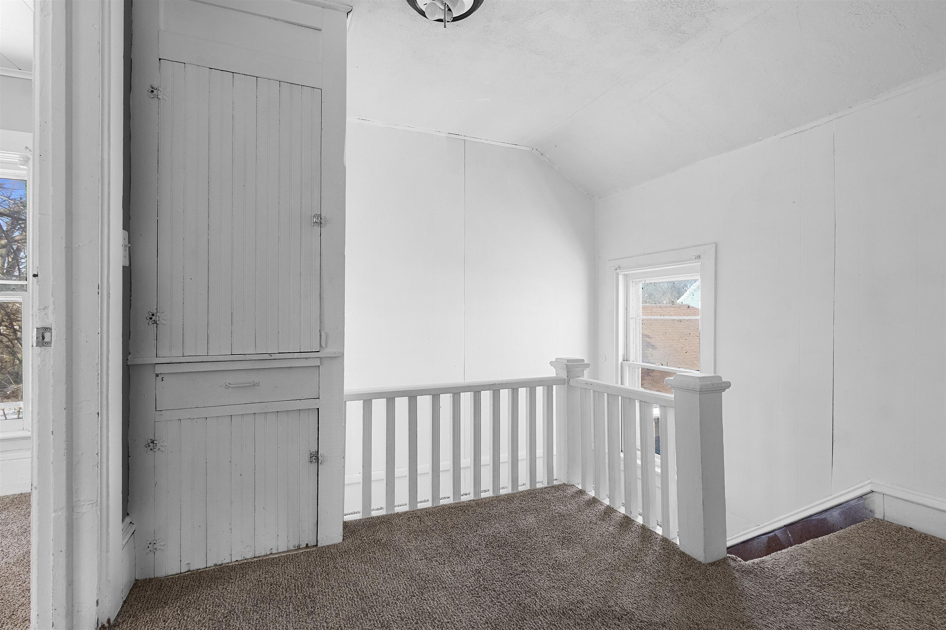 716 Merritt Avenue Oshkosh, WI 54901 - Photo 9 of 20