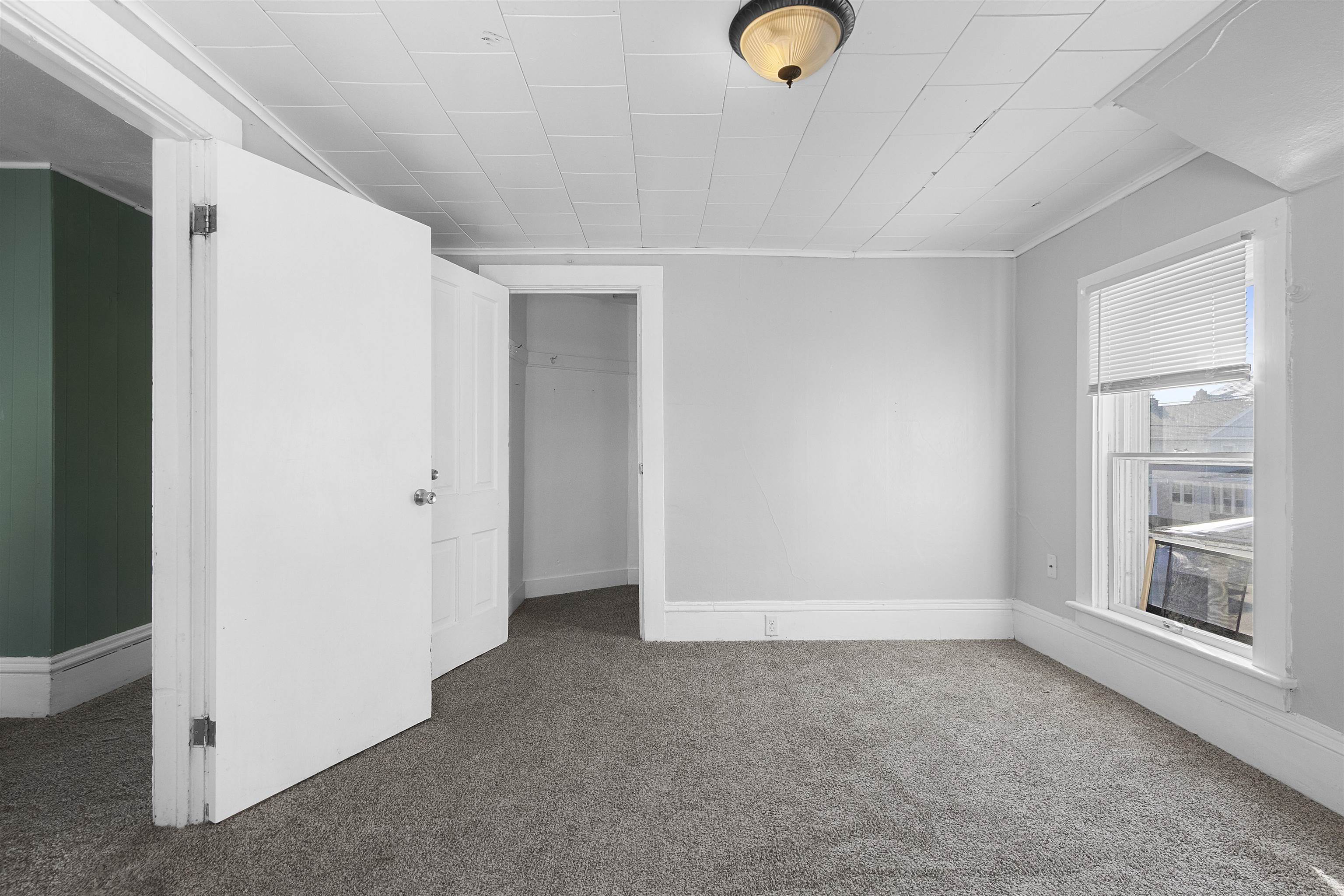 716 Merritt Avenue Oshkosh, WI 54901 - Photo 10 of 20