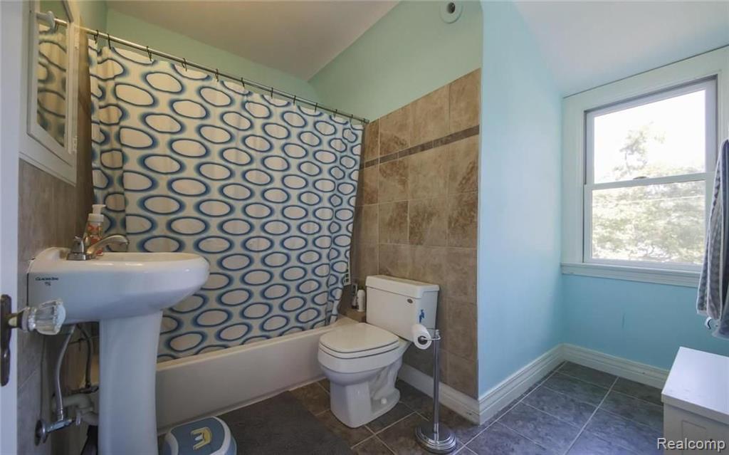 776-778 Trombley Road Grosse Pointe Park, MI 48230 - Photo 35 of 41
