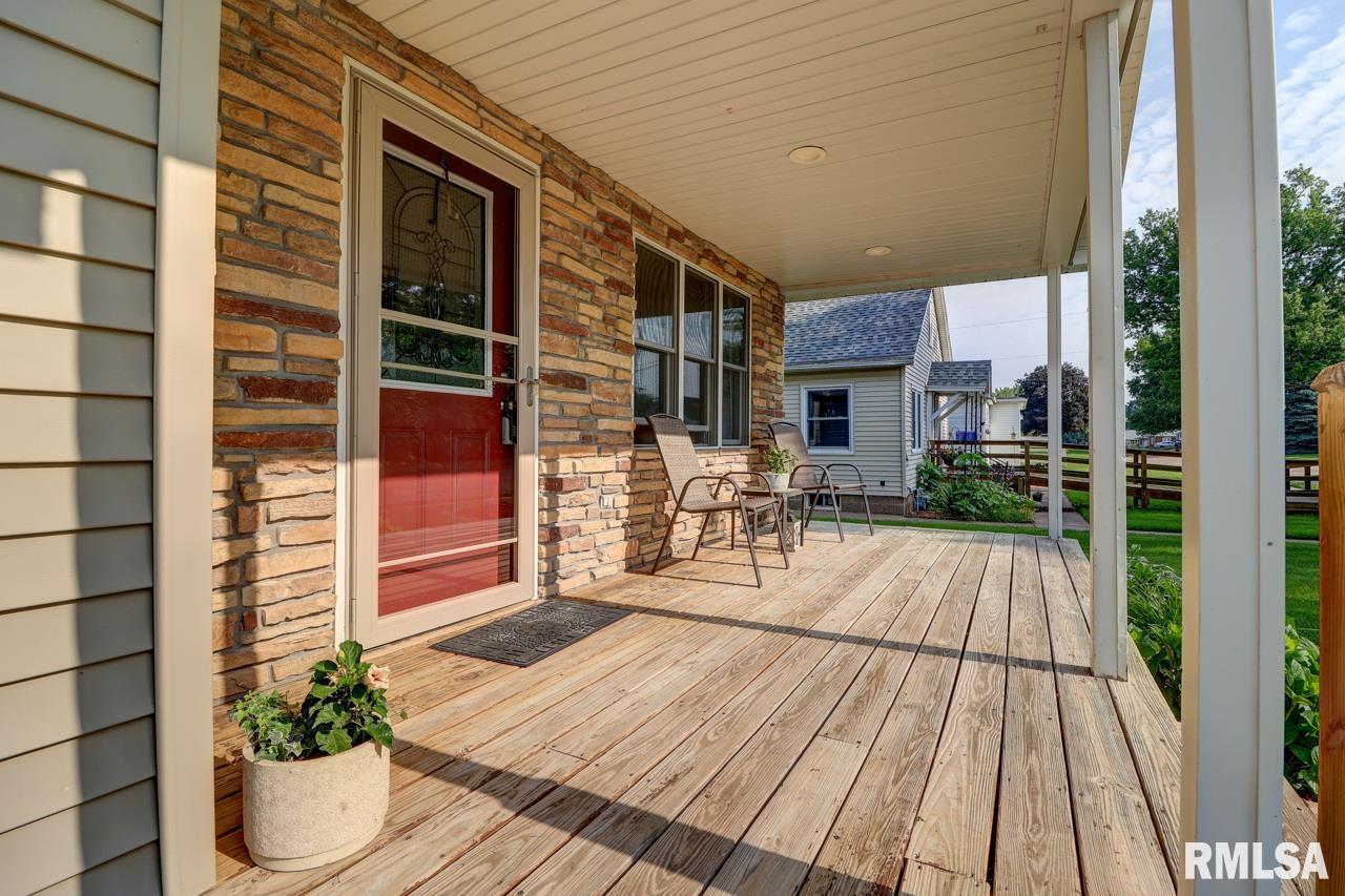 2410 Barker Street Clinton, IA 52732 - Photo 28 of 28