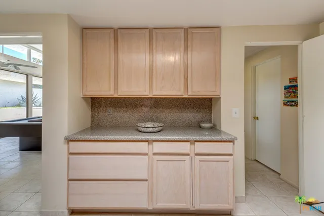 $3,800 | 1533 East Canyon Estates Drive, Palm Springs, CA 92264