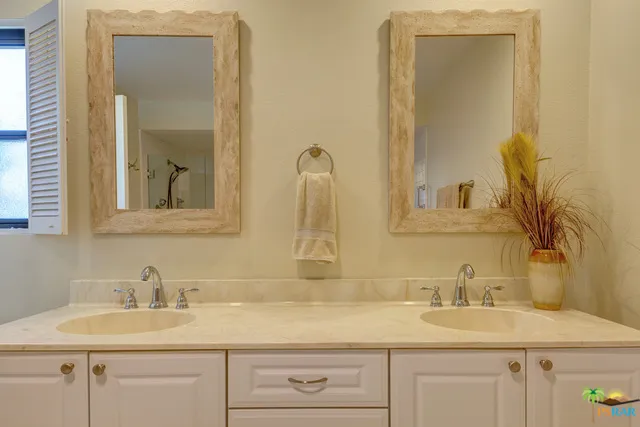 $3,800 | 1533 East Canyon Estates Drive, Palm Springs, CA 92264