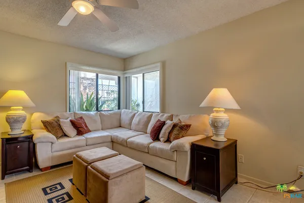 $2,500 | 1533 East Canyon Estates Drive, Palm Springs, CA 92264