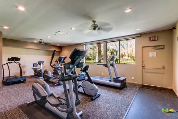 $2,500 | 1533 East Canyon Estates Drive, Palm Springs, CA 92264