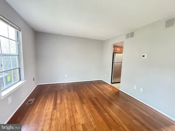 $2,700 | 6674 Ducketts Lane, Unit 151, Elkridge, MD 21075