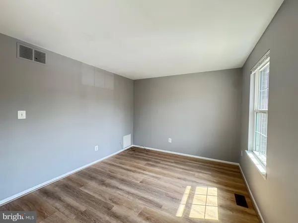 $2,700 | 6674 Ducketts Lane, Unit 151, Elkridge, MD 21075