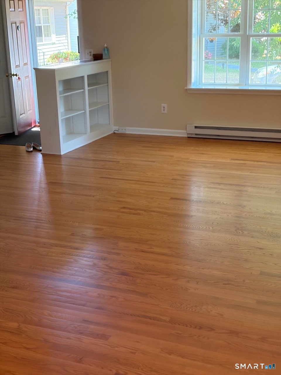 28 Downing Way, Unit 28 Madison, CT 06443 - Photo 7 of 11 Beautiful hard wood floors