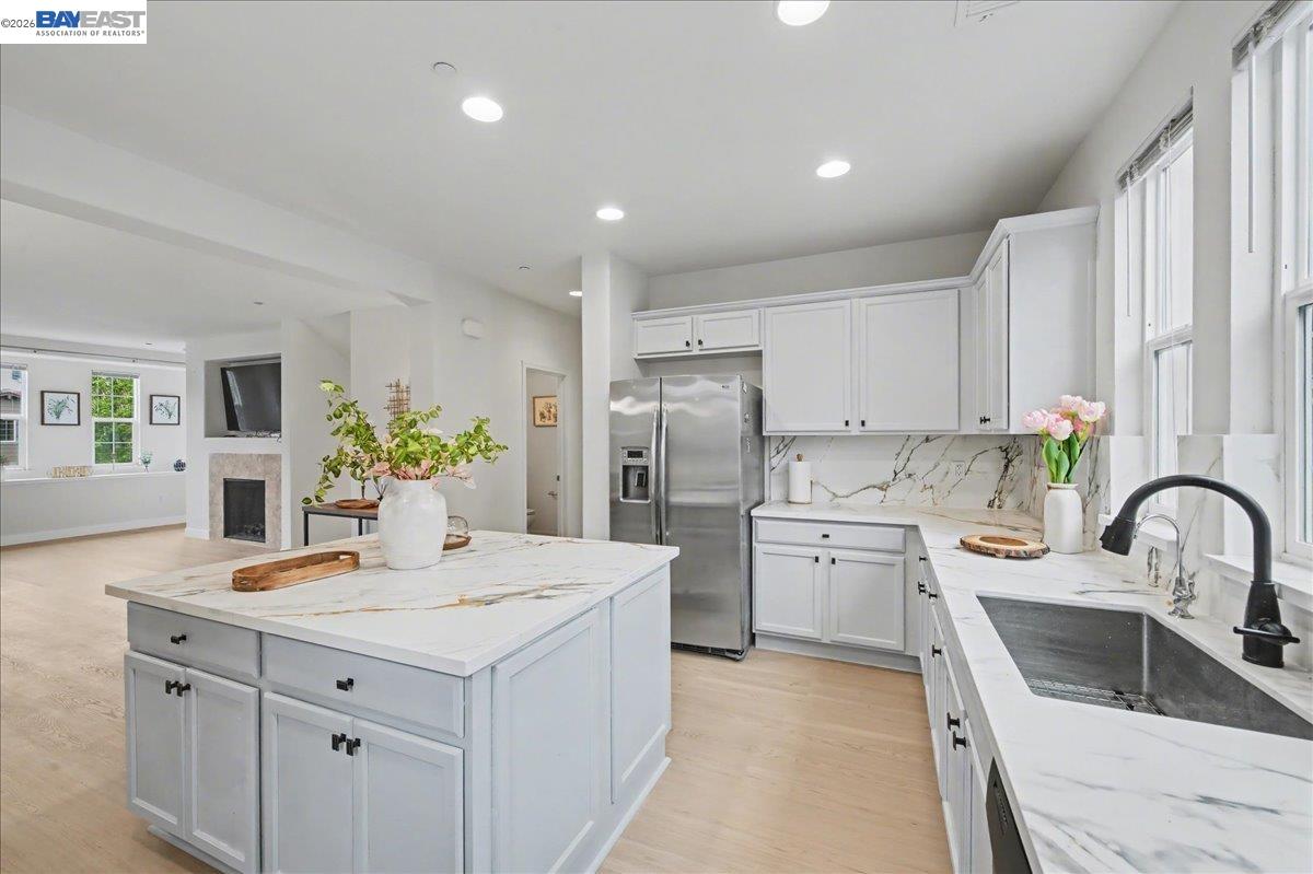 6380 Monterey Way Dublin, CA 94568 - Photo 18 of 39