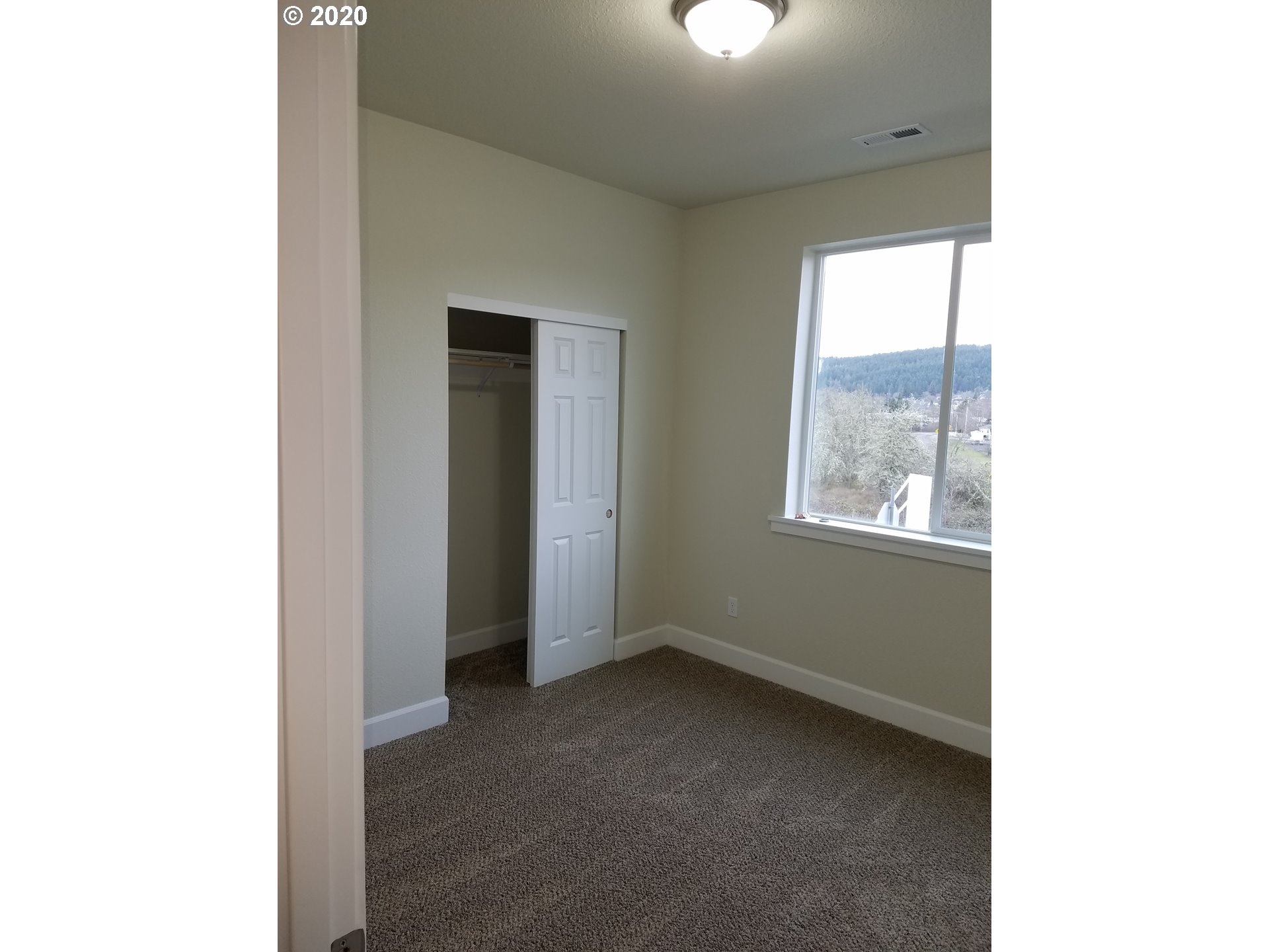 720 South Side Road Sutherlin, OR 97479 - Photo 8 of 11 Gallery Image 8