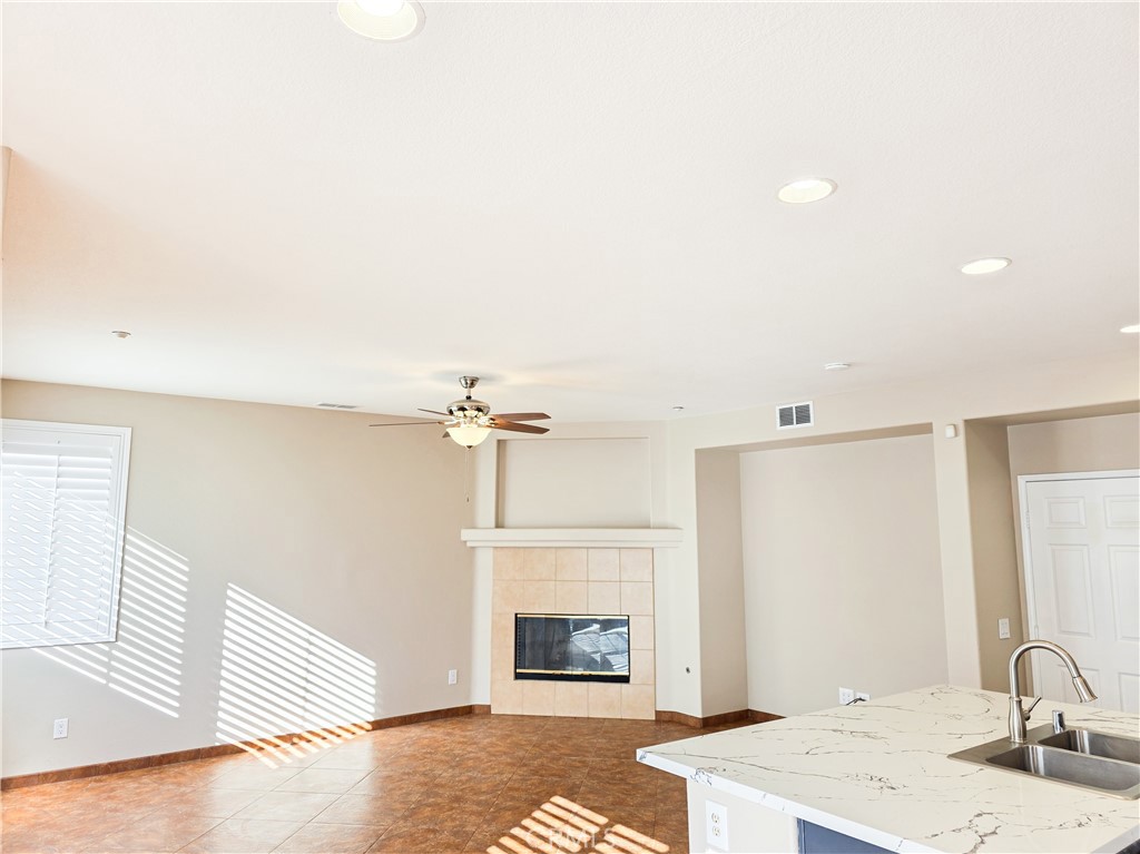 4792 Parkscape Drive Riverside, CA 92505 - Photo 10 of 29