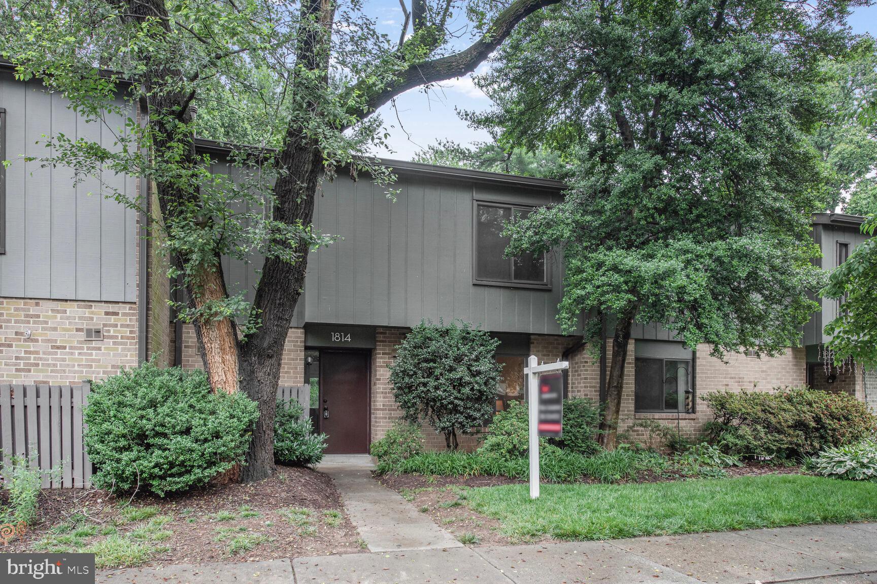 1814 Ivy Oak Square Reston, VA 20190 - Photo 1 of 28 1814 Ivy Oak Square