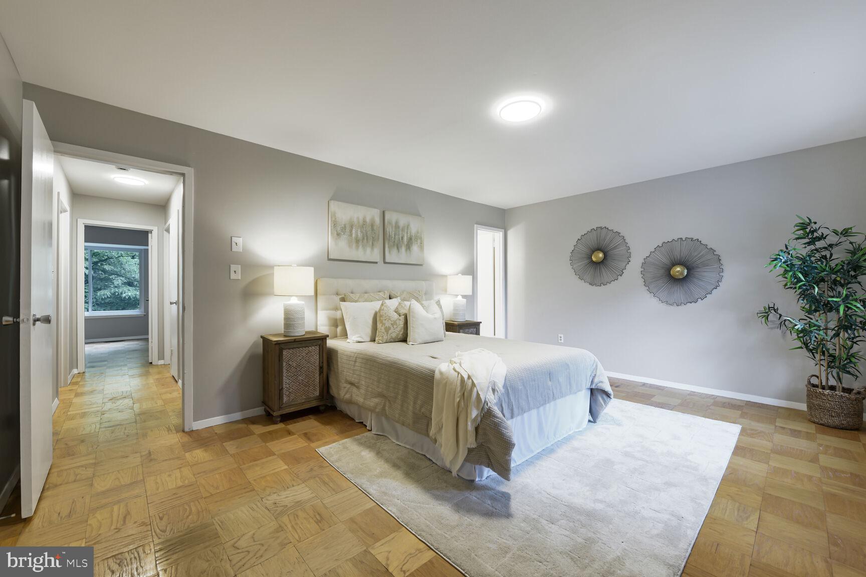 1814 Ivy Oak Square Reston, VA 20190 - Photo 16 of 28 Primary Bedroom