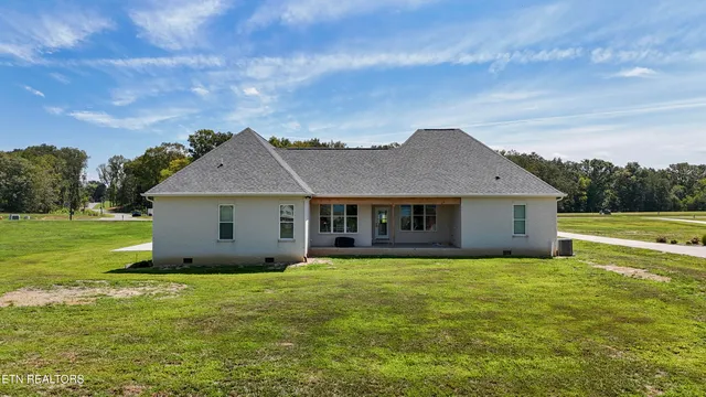 $1,200,000 | 250 Sunset Boulevard, White Pine, TN 37890