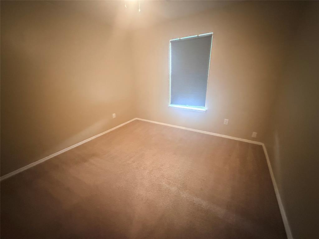 323 Valley Ridge Drive Red Oak, TX 75154 - Photo 12 of 18