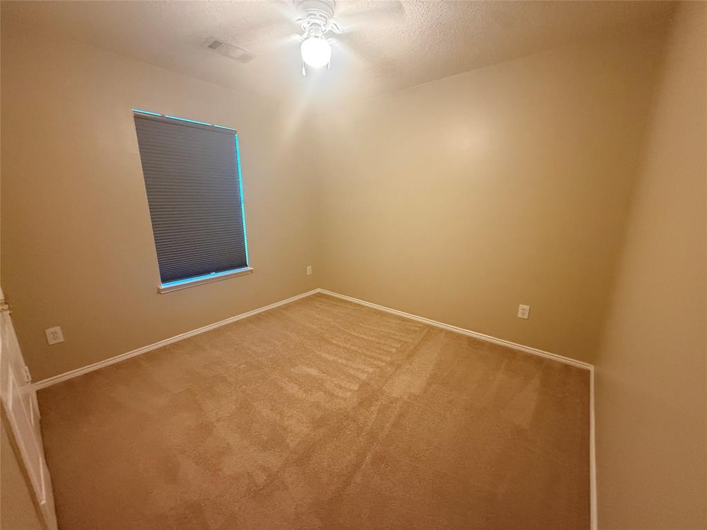 323 Valley Ridge Drive Red Oak, TX 75154 - Photo 15 of 18